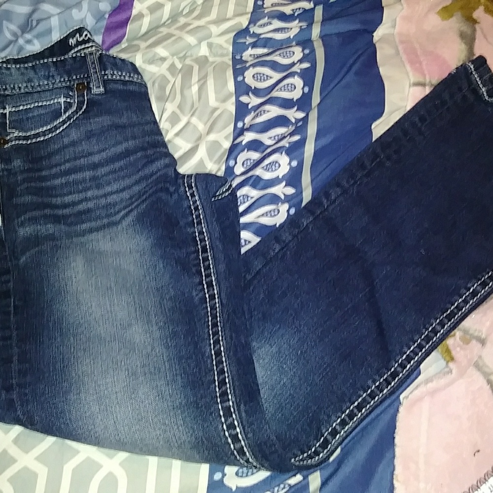 Womens jeans - Picture 2 of 3